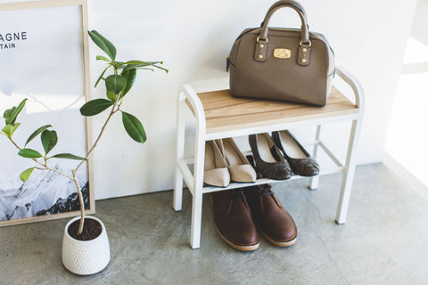 Yamazaki Tower Schoenenrek met houten plank