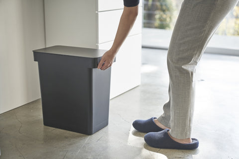 Yamazaki Tower Container dierenvoer 12kg