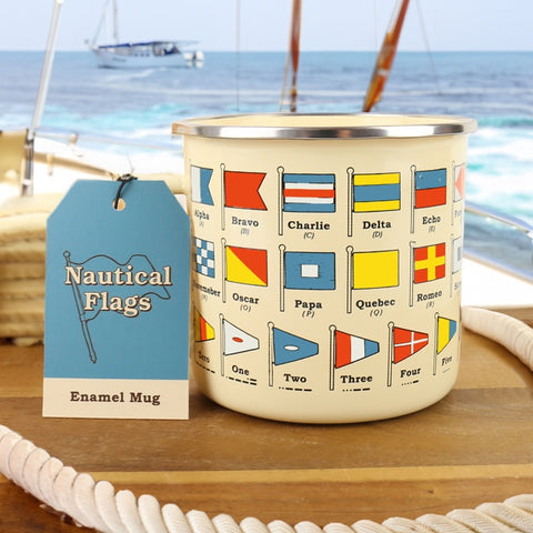 Gift Republic Mok emaille - Enamel Mug - Nautical Flags