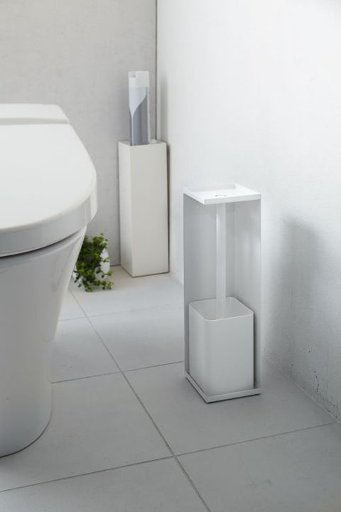 Yamazaki Tower Toiletrolhouder dicht