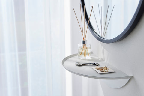 Yamazaki Tower Wandplank rond