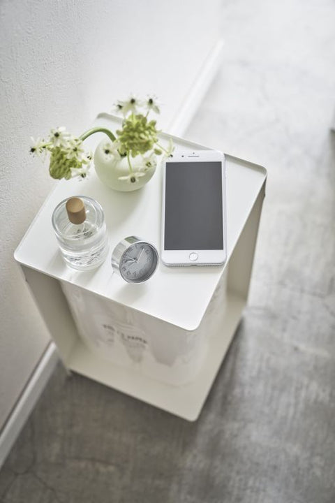 Yamazaki Tower Toiletrolhouder op wielen