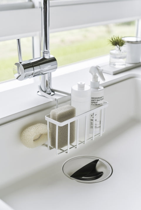 Yamazaki Tower Gootsteenorganizer hangend