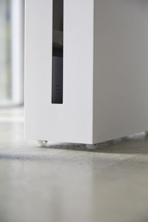 Yamazaki Tower Kabelbox met wielen
