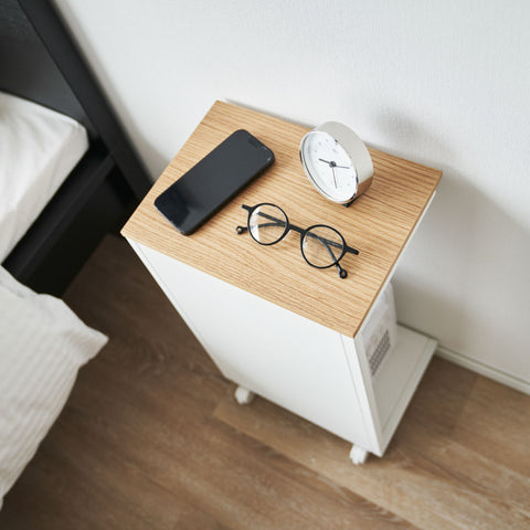Yamazaki Tower Bijzettafel op wielen semi gesloten