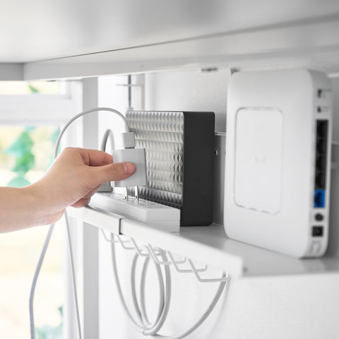 Yamazaki Smart Kabel- en routerorganizer voor onder bureau uitschuifbaar