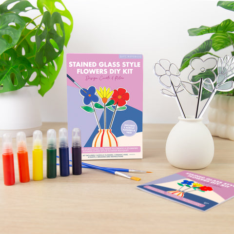 Gift Republic DIY kit - Stained Glass Acrylic Flowers