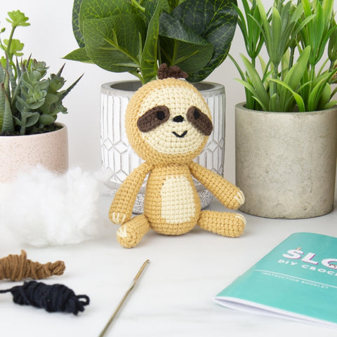 Gift Republic DIY kit - Sloth Crochet