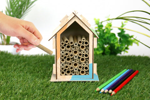 Gift Republic DIY kit - Bee Hotel