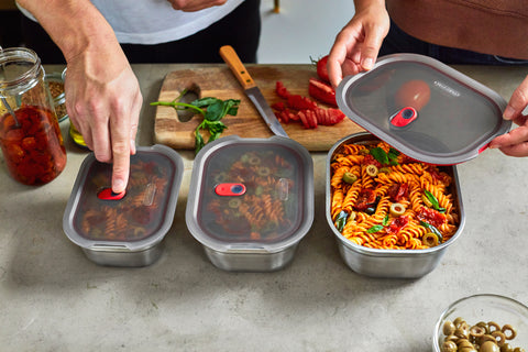 Black+Blum Steel Food Box Small - Meal prep - 173x127x65mm - Grijs/Rood