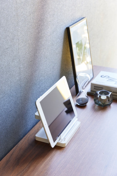 Yamazaki Tower Smartphone oplaadstandaard