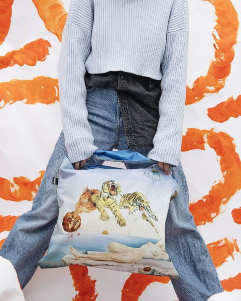 LOQI Bag Large - Dream Caused by the Flight of a Bee gerecycled